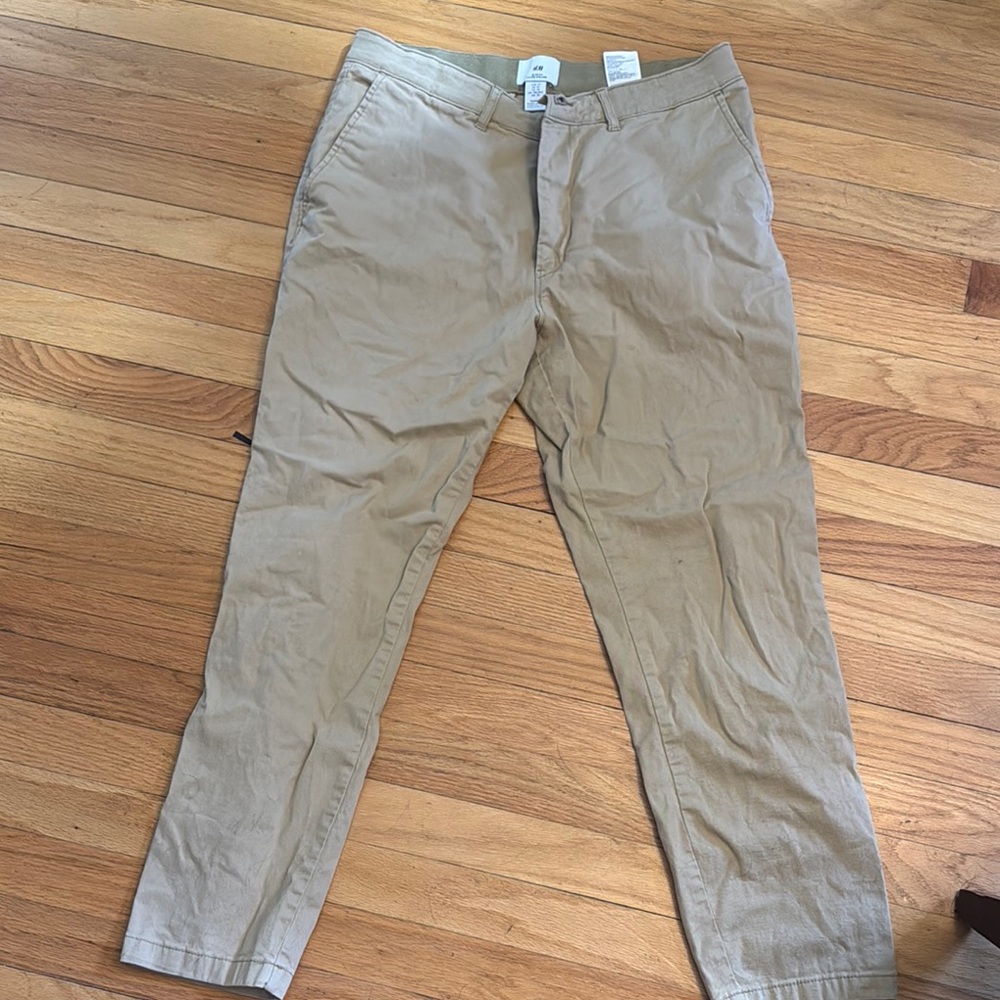 Men's Tan Cropped Pants